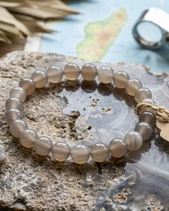 Bracelet Agate Grise perles 8mm – Élégance naturelle et équilibre intérieur